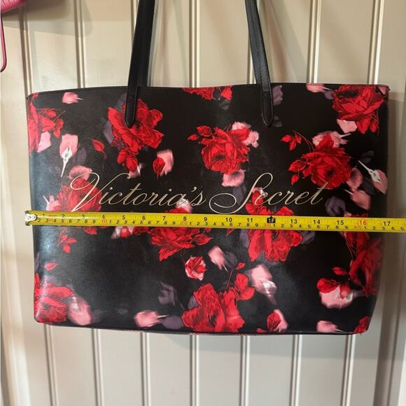 VICTORIA’S SECRET 🌹Black & Red Rose Floral Tote - Picture 4 of 12